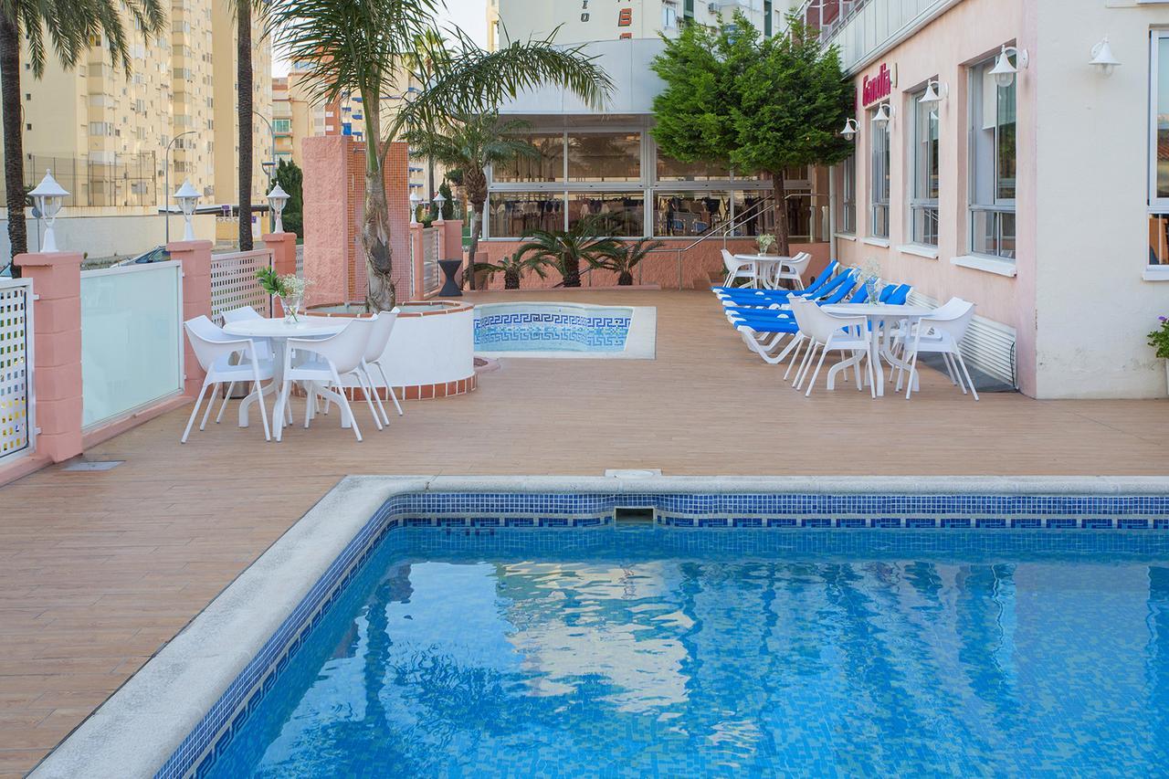 Gandia Playa Hotel Екстериор снимка