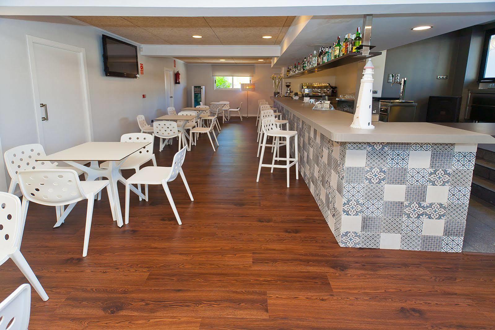 Gandia Playa Hotel Екстериор снимка