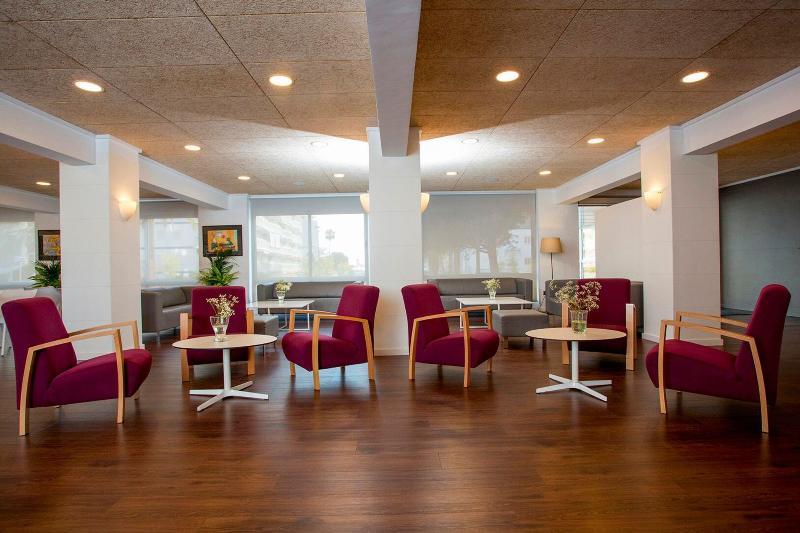 Gandia Playa Hotel Екстериор снимка
